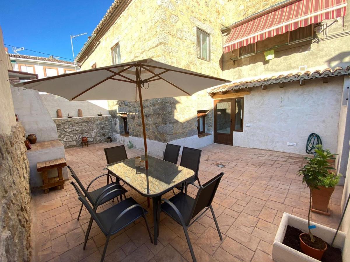 Casa De Vacaciones El Naranjo Piedralaves Eksteriør billede